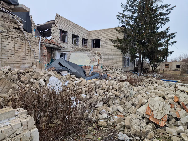 Ukraine kindergarten bombed down by russians