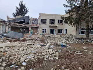 Ukraine kindergarten bombed down by russians
