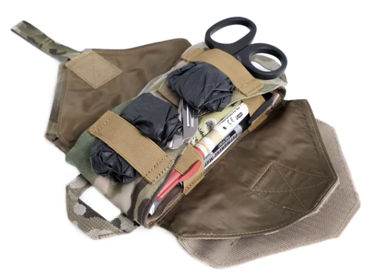 FIRST AID POUCHES