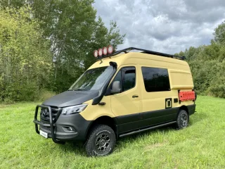 Minivan for transport