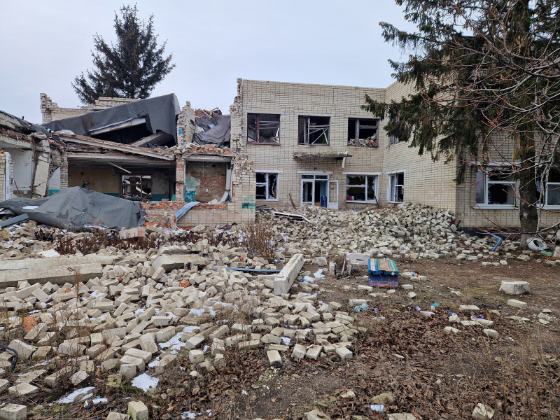 Ukraine kindergarten bombed down by russians