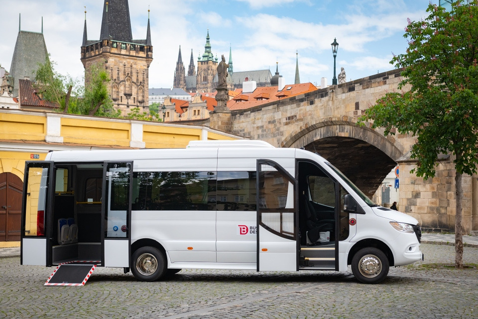 Minivan for transport